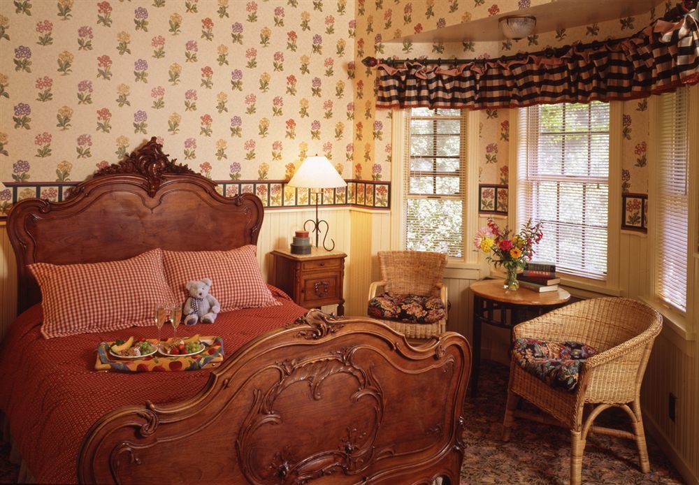 Maison Fleurie, A Four Sisters Inn Yountville Exterior photo